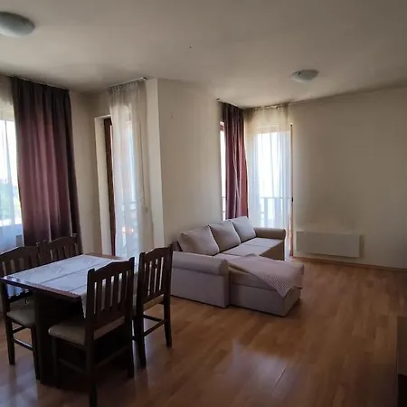 アパート Vihren Palace Residence, Close To Gondola Lift,113 バンスコ